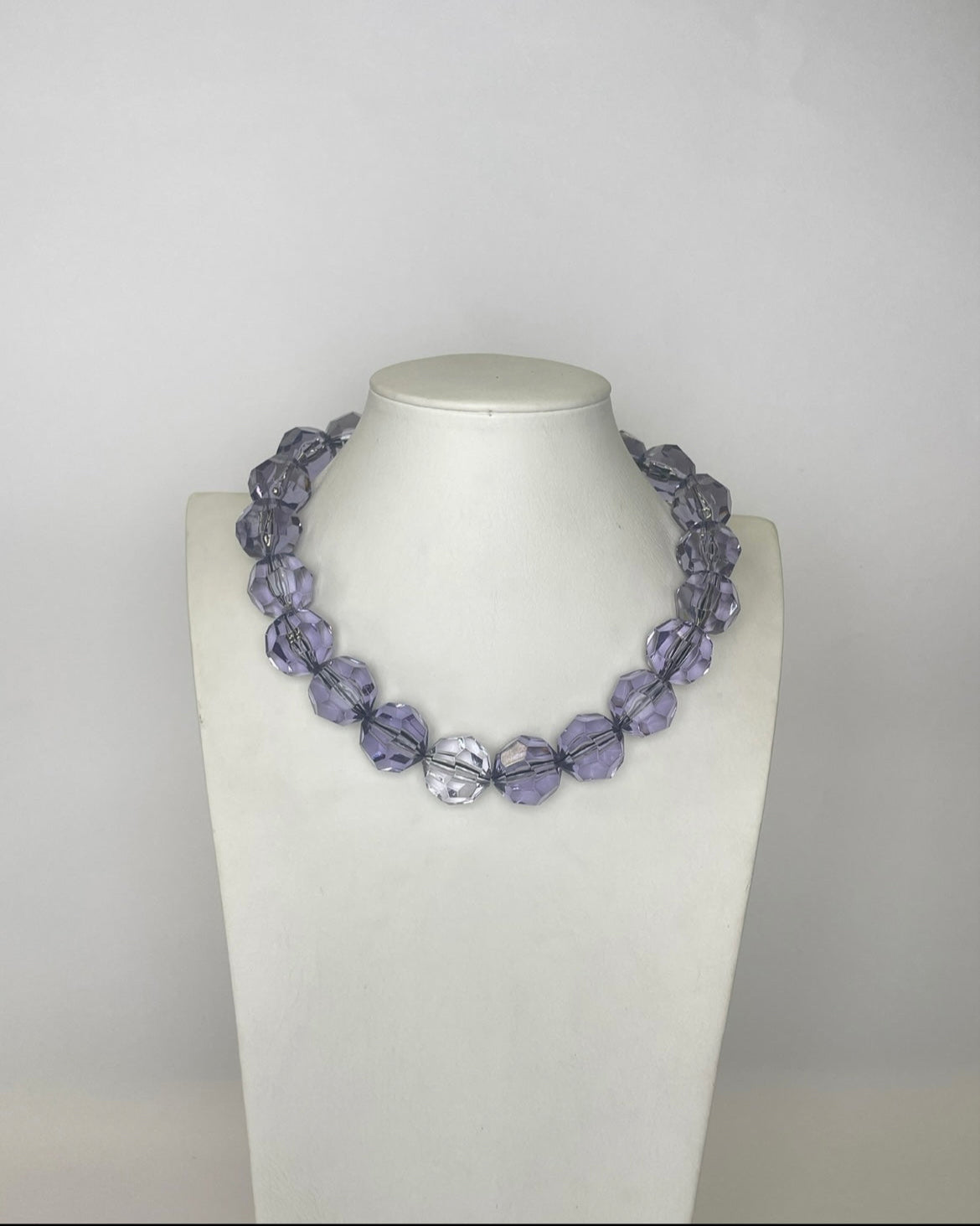 Collana sfaccetta