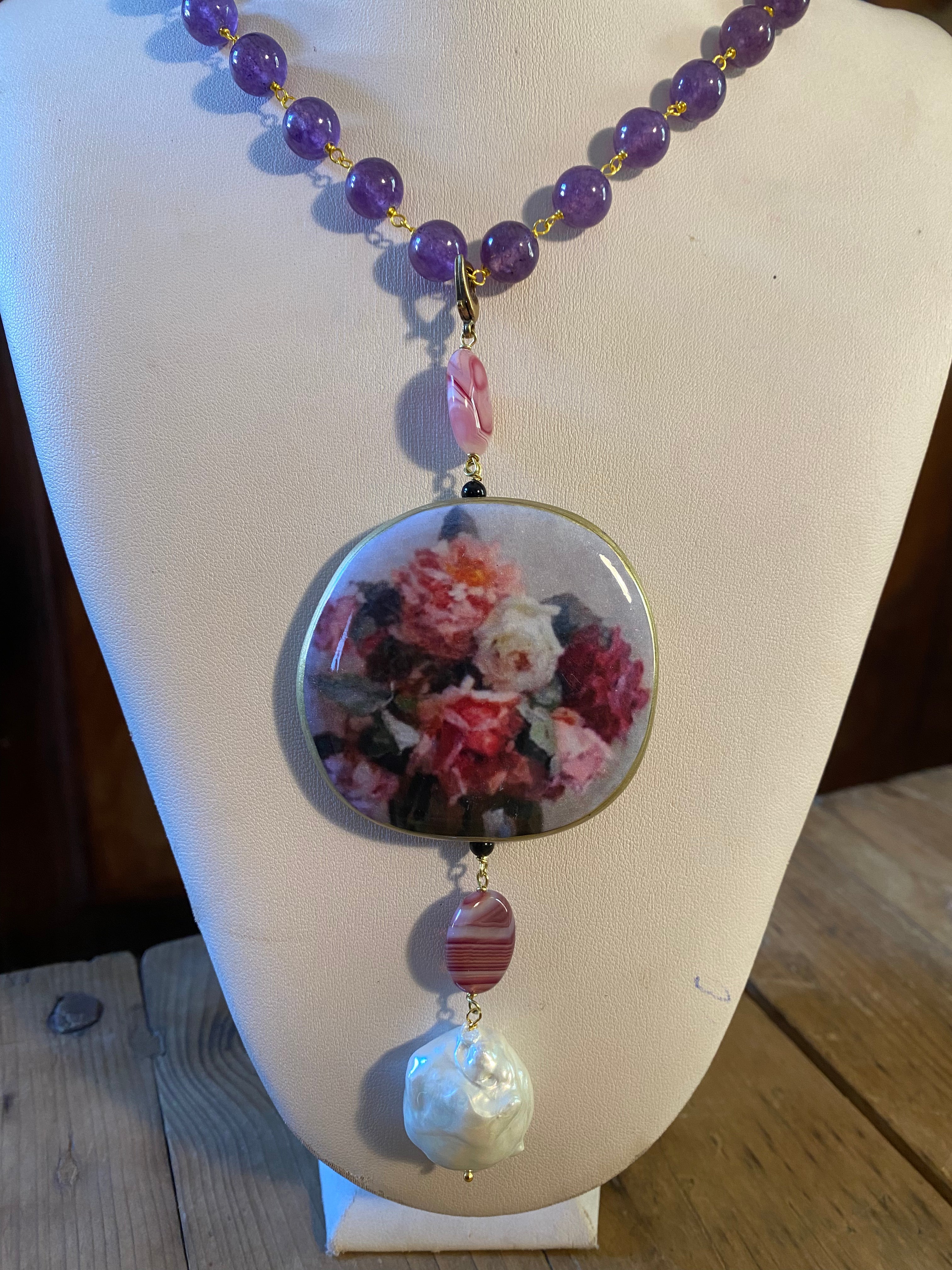 Unique Monet Necklace